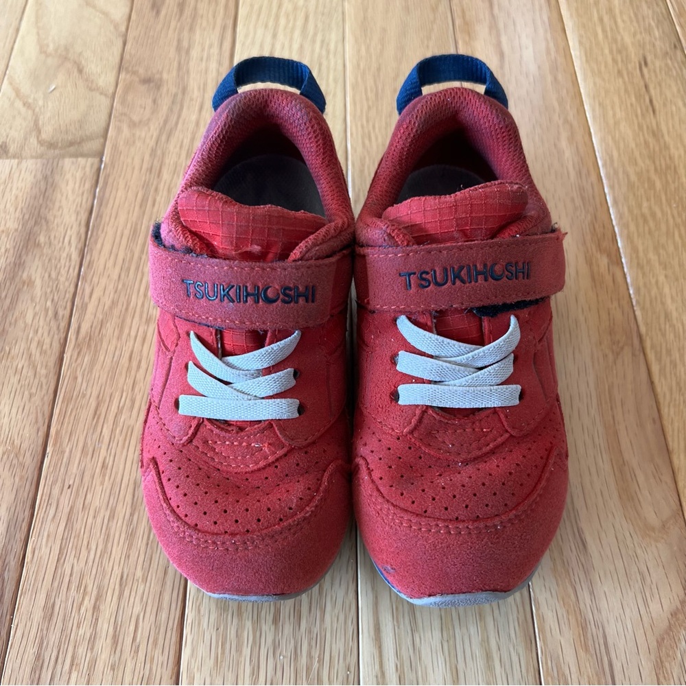 Tsukihoshi Racer shoe in red - for boy or girl. Size 8.5